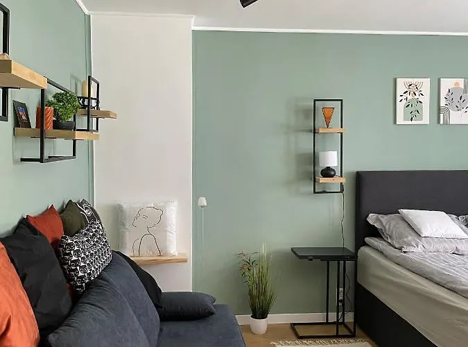 Apartament Ujhely Vara *